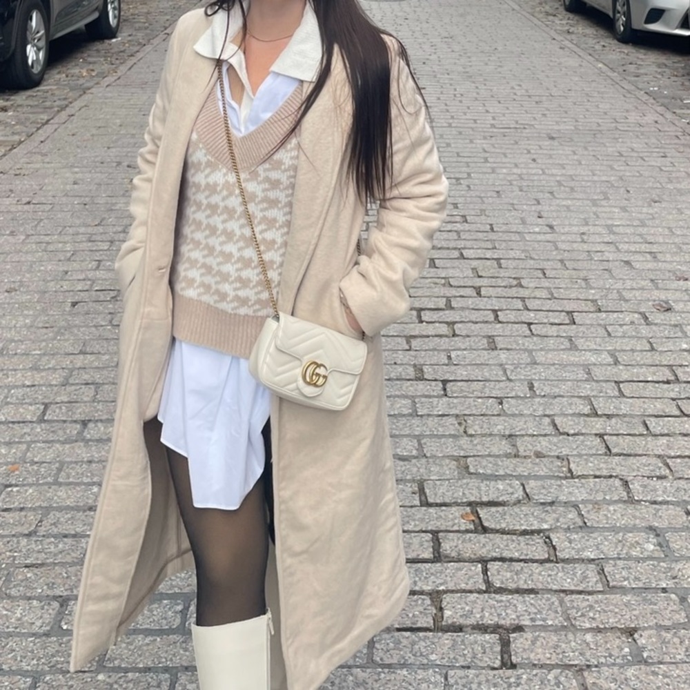 Zara dress Abercrombie vest nude being small